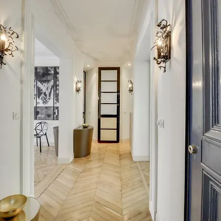 Appartamento Rue De Luynes In *